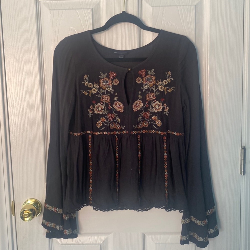American Eagle Blouse with Floral Embroidery Detailing and Flare Sleeves